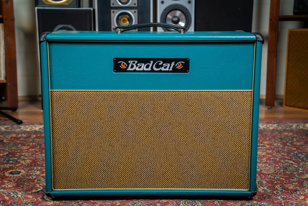 Bad Cat CUSTOM Era 30 1x12" Guitar Cab - Antique Green / Gold Piping