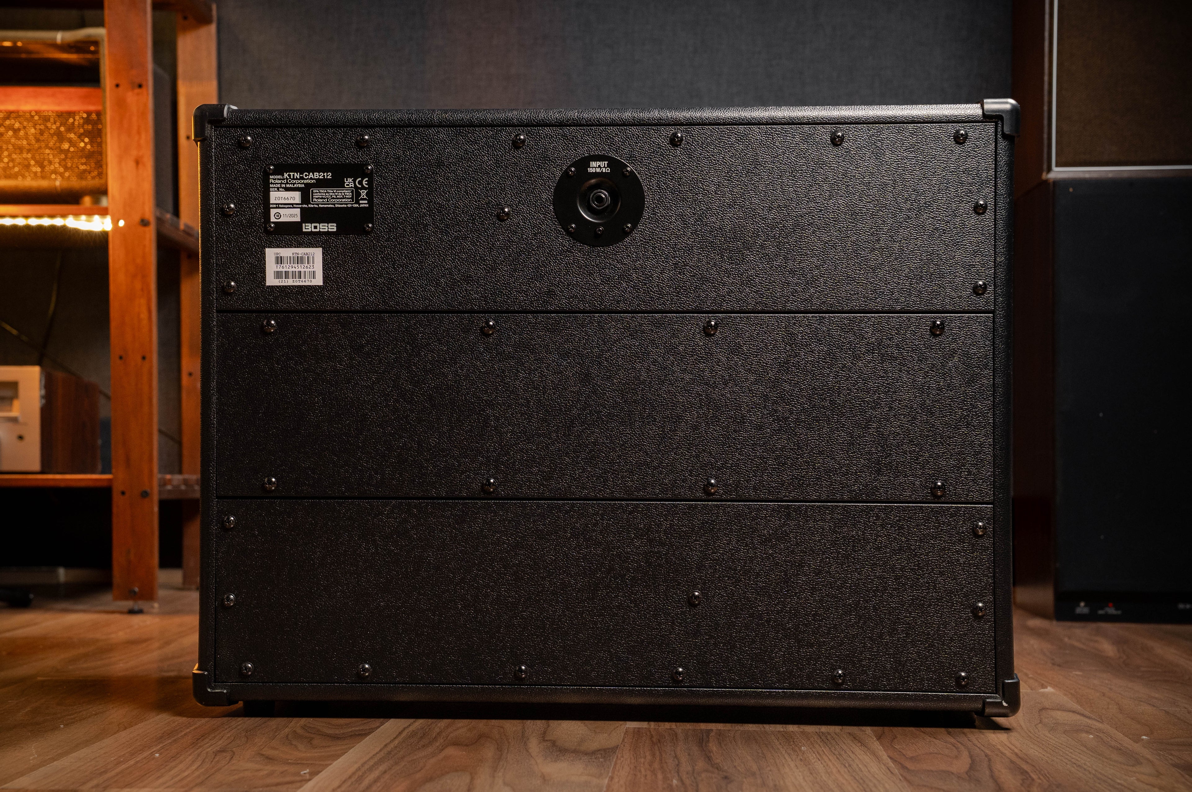 Boss Katana 2x12 Guitar Cab - Pre-Owned