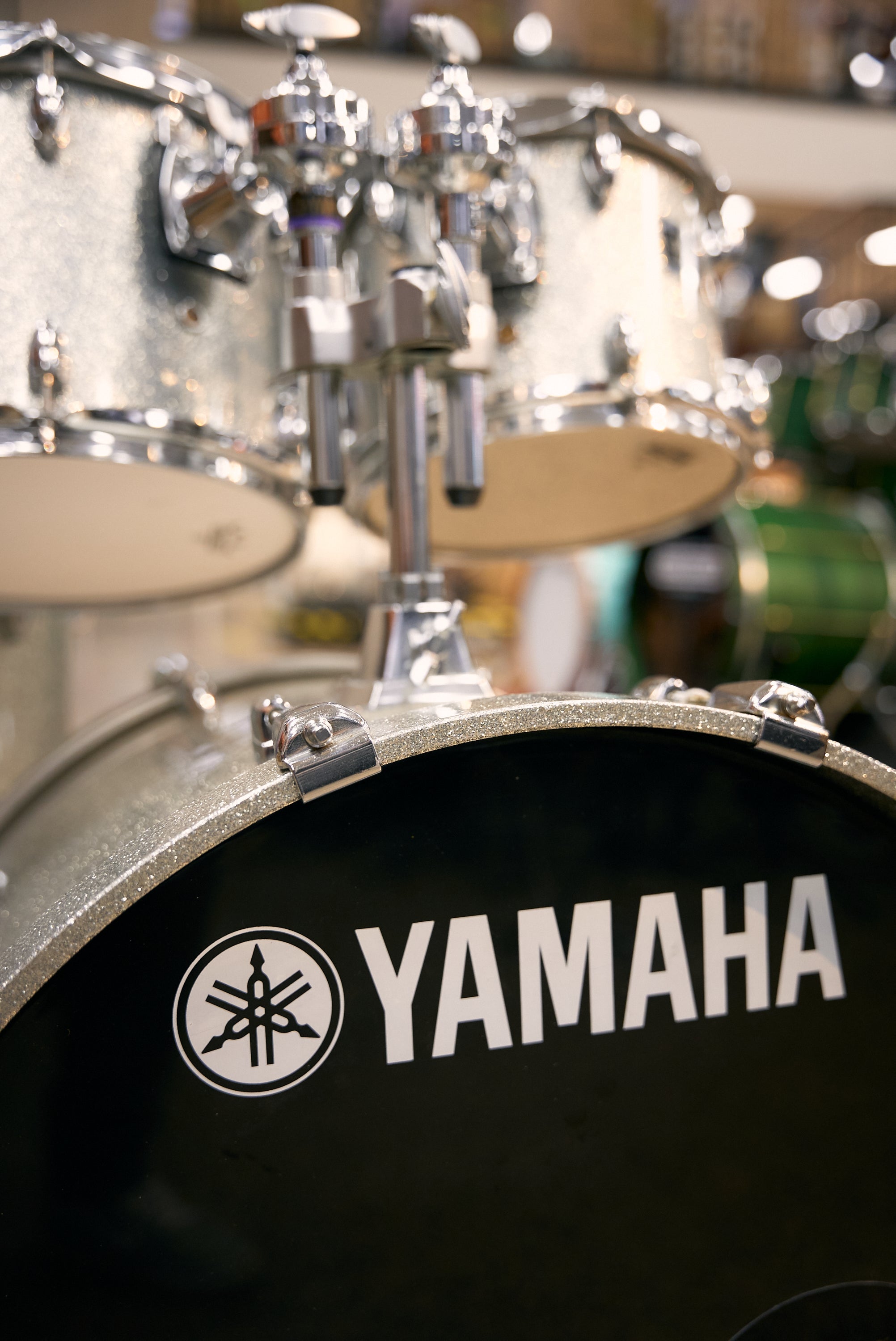 Yamaha Oak Custom 4pc Drum Kit - Silver Sparkle - Pre-Owned
