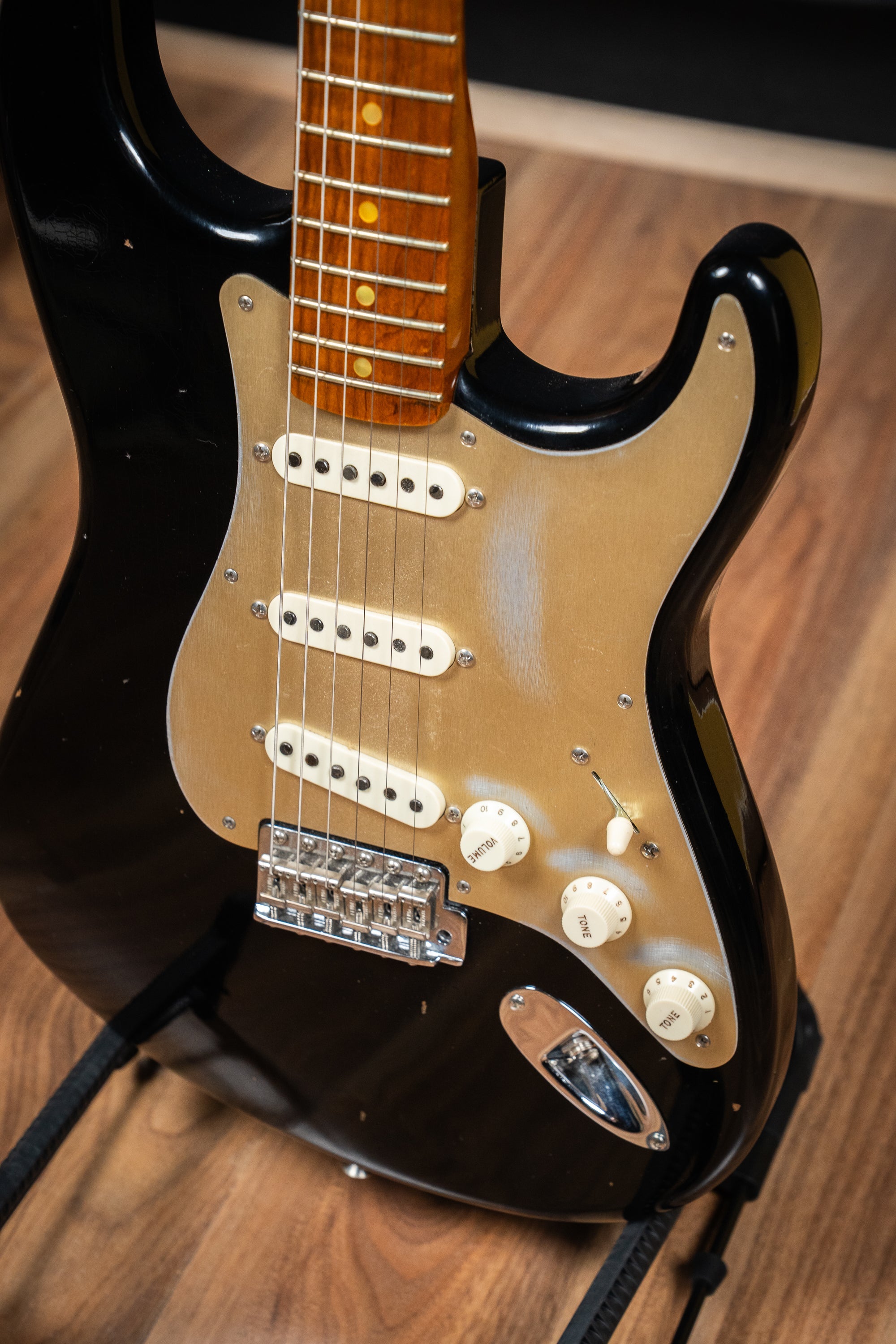 Fender Custom Shop LTD '58 Journeyman Strat w/Case + Accs - Closet Classic - Black - Pre-Owned