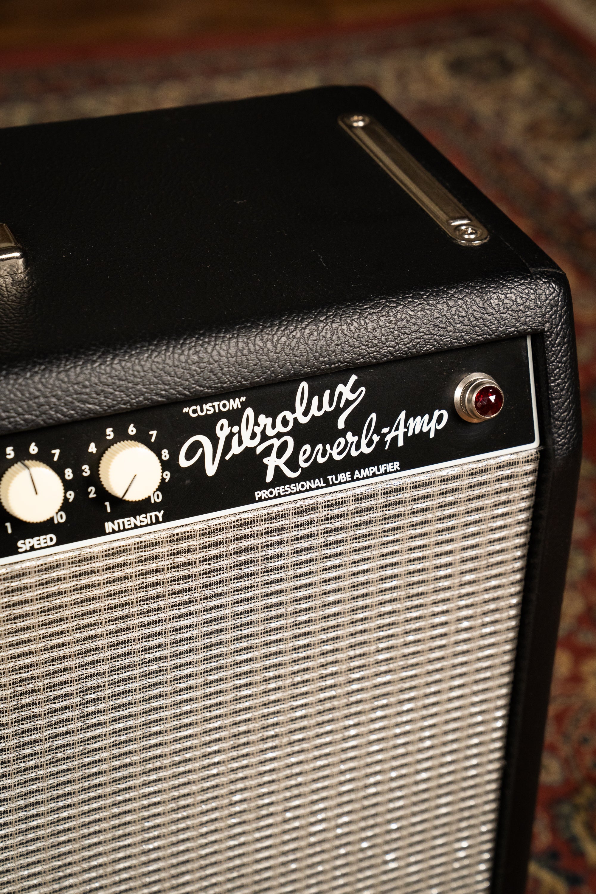 Fender Custom Vibrolux Reverb Amp w/Slipcover - Pre-Owned (#AB034701)
