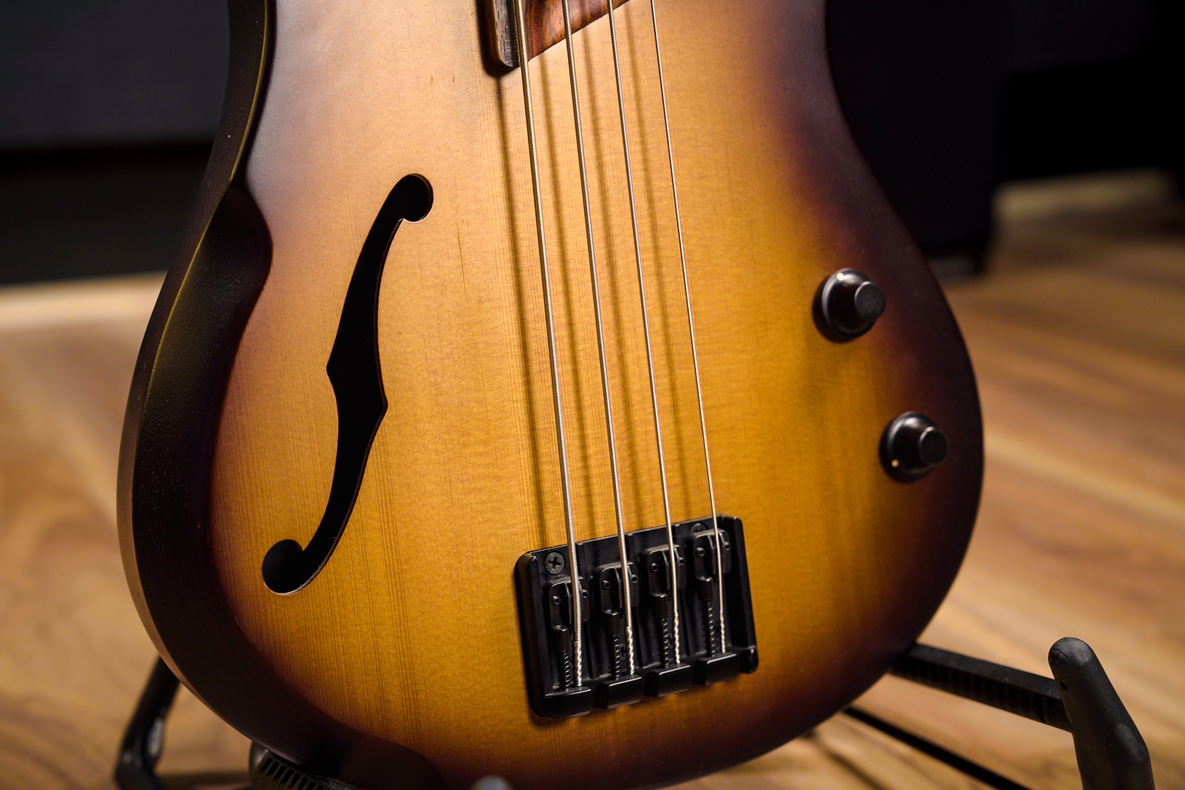 Ibanez SRH500F Fretless Bass - Pre-Owned