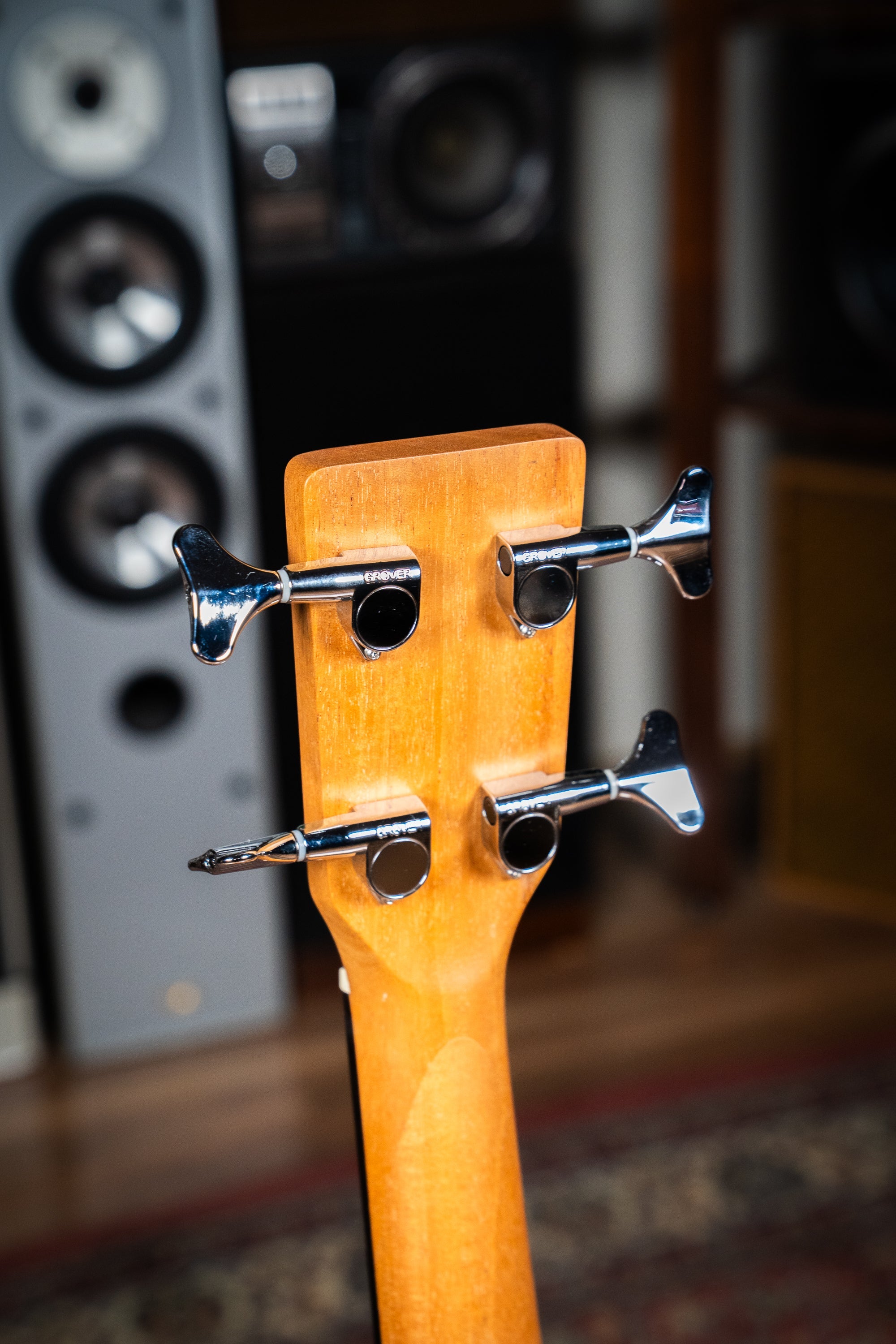 Pono Bass Ukulele