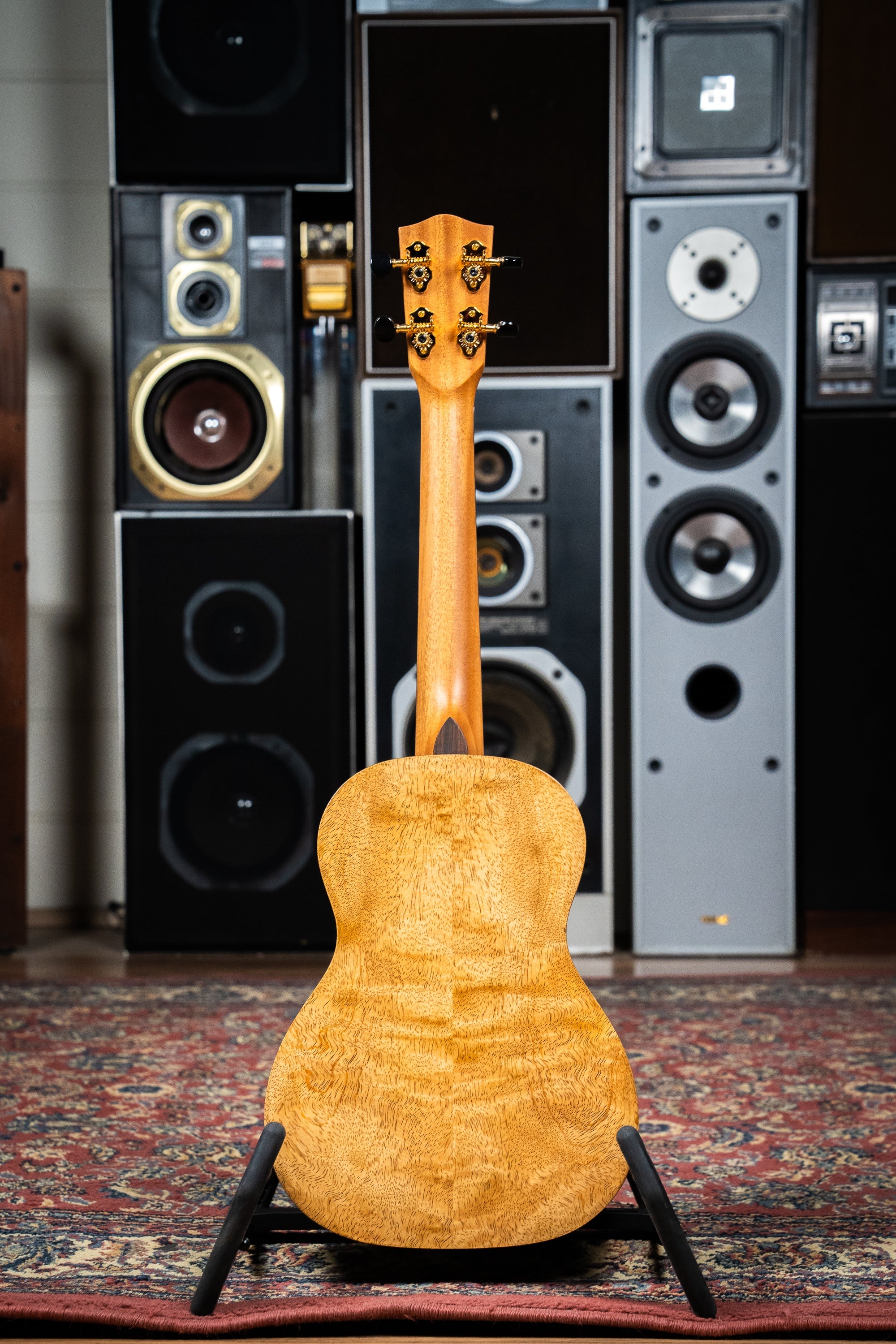 Pono MG-O Oihana Series Tenor Ukulele - Mango