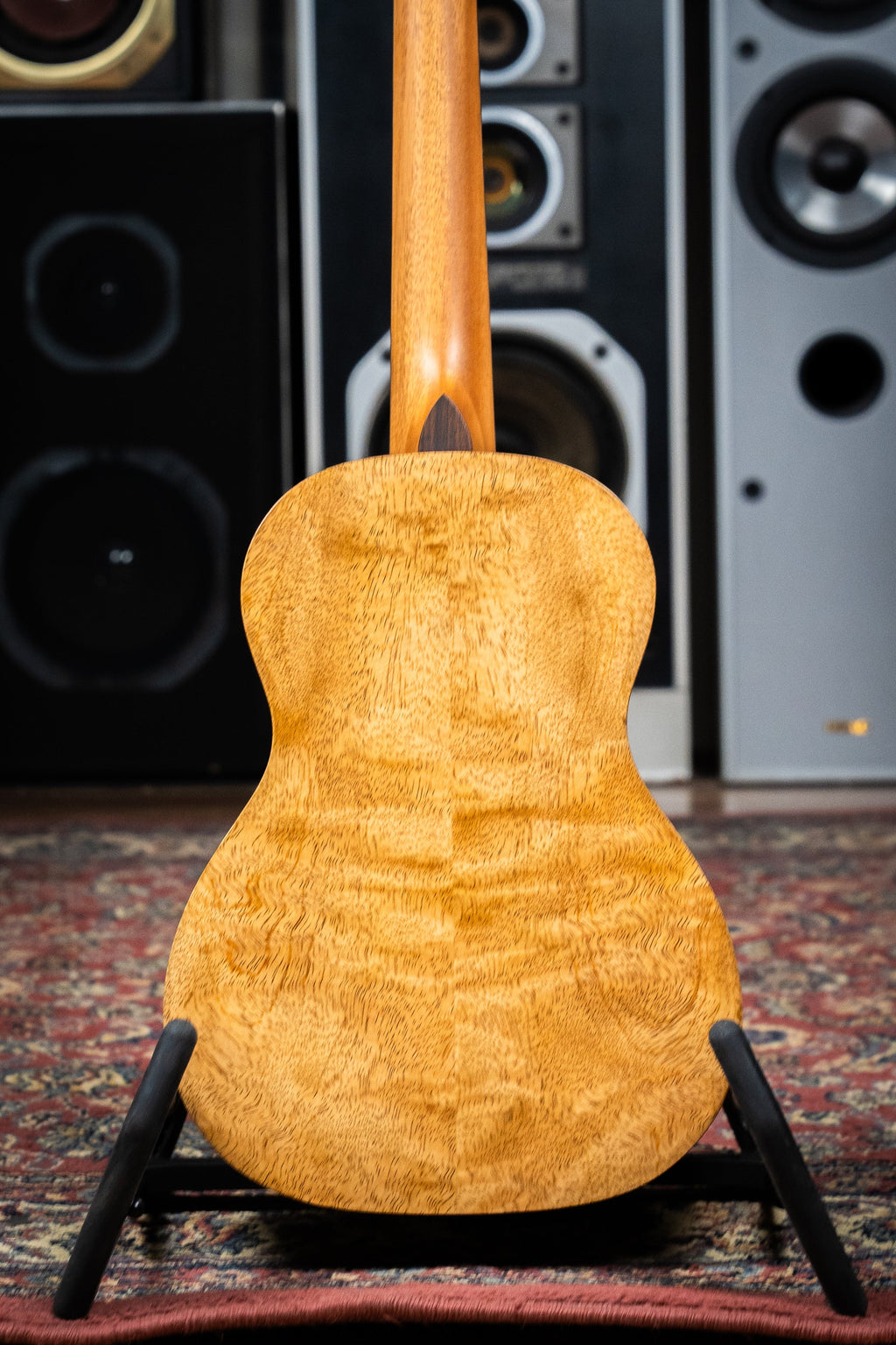 Pono MG-O Oihana Series Tenor Ukulele - Mango