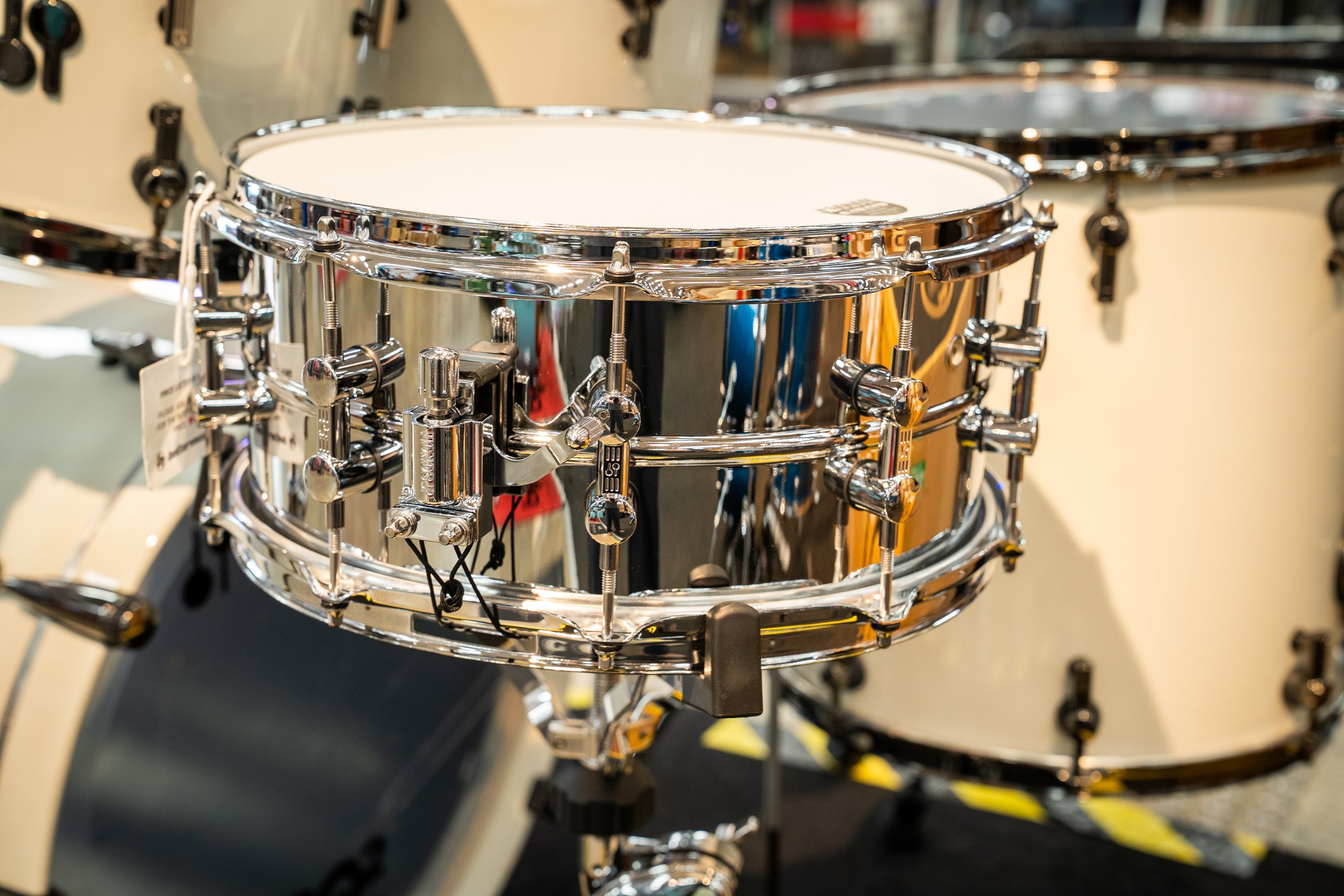 Sonor SQ2 4pc Beech Wood Drum Kit - Shell Pack - Grey White Finish / Black HW (10x8 12x9 16x16 22x17)
