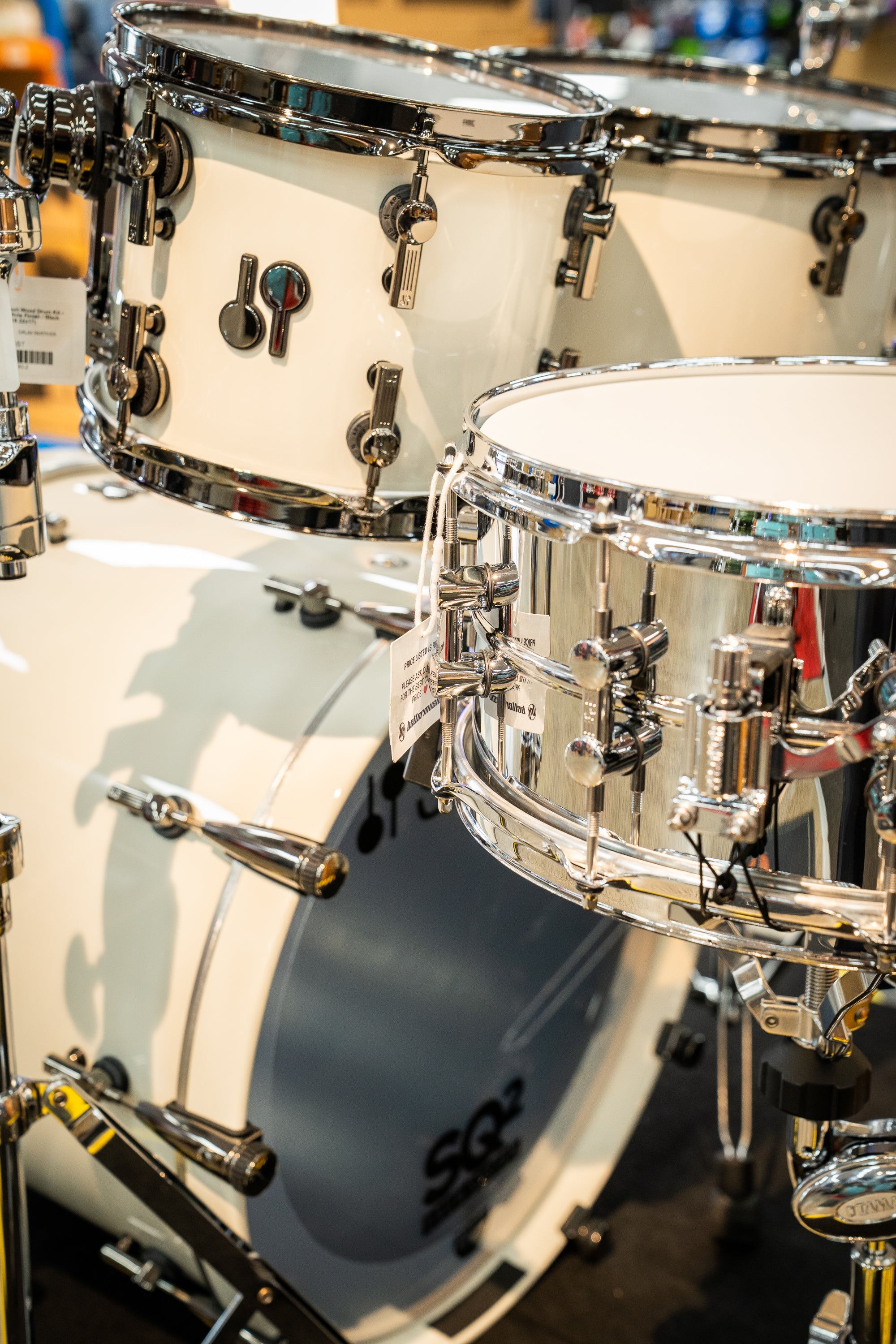 Sonor SQ2 4pc Beech Wood Drum Kit - Shell Pack - Grey White Finish / Black HW (10x8 12x9 16x16 22x17)