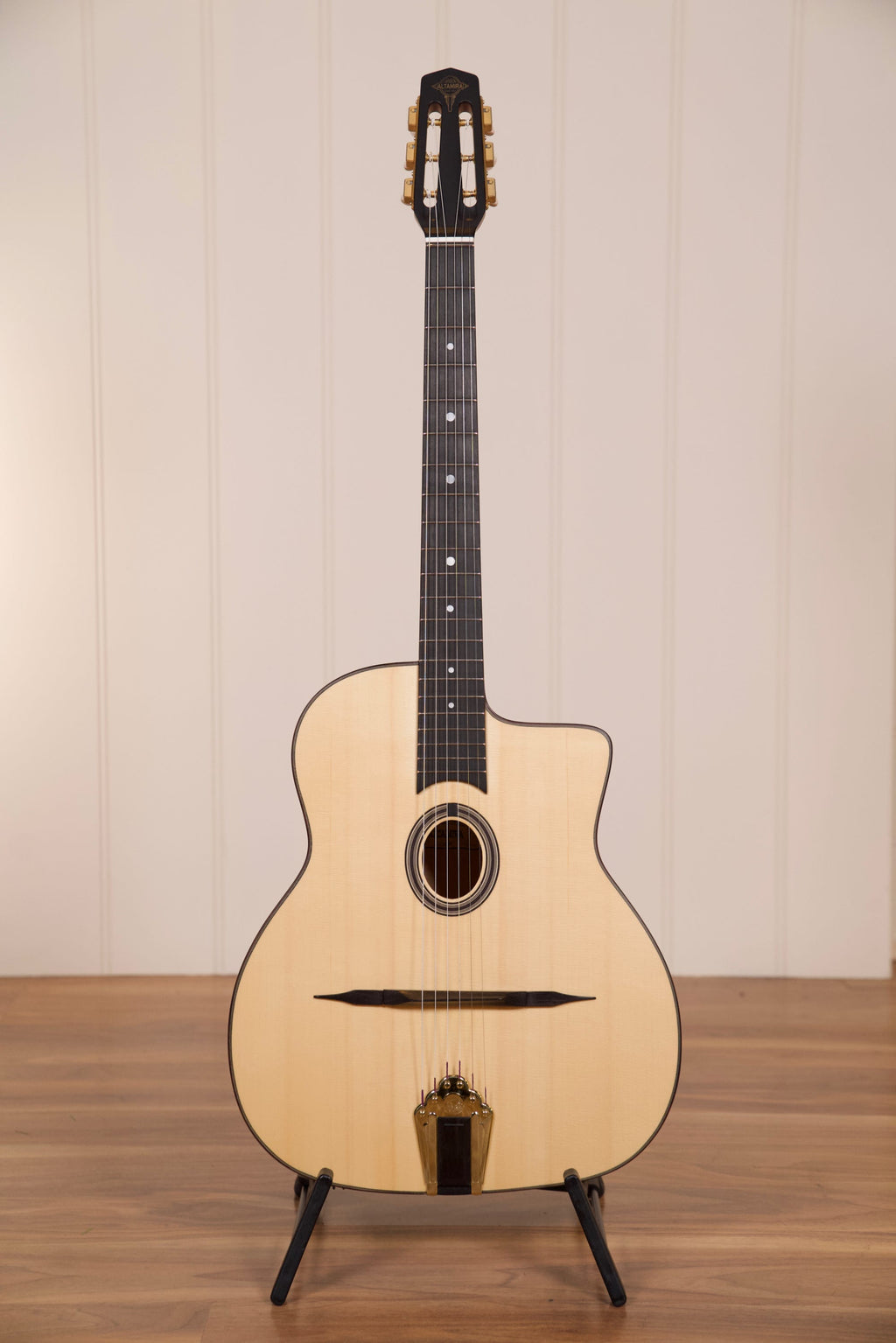 Altamira Guitars Model M Solid-Top Gypsy Jazz Guitar w/Padded Bag - Spruce/Maple