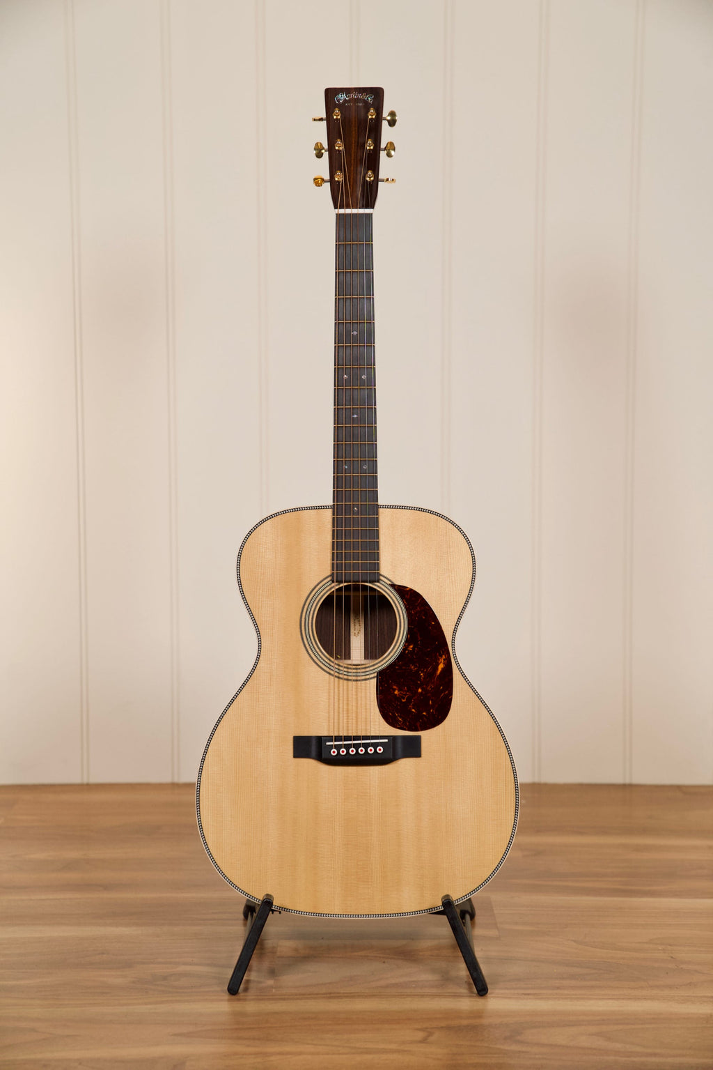 Martin Modern Deluxe 000-28MD Acoustic Guitar w/Case