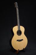 Maestro Cardinal RAFFLES WE Acoustic Electric Guitar w/Gigbag