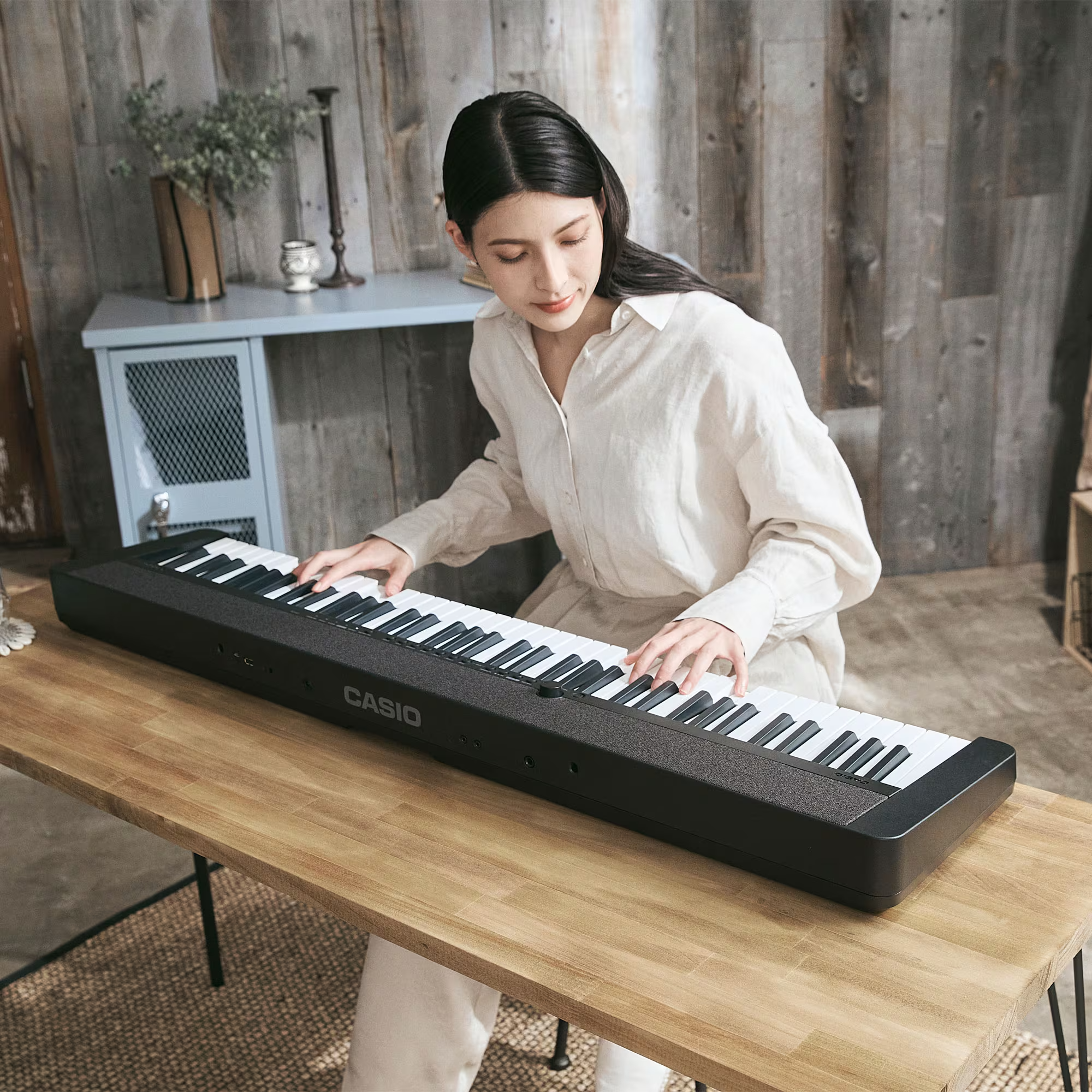 Casio CTS1-76BK 76-Note Casiotone Keyboard - Black