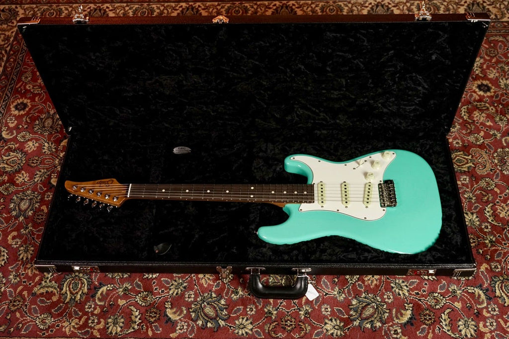 Suhr Scott Henderson Signature Classic Guitar - Seafoam Green