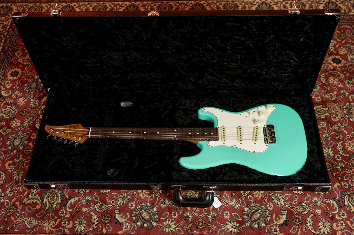 Suhr Scott Henderson Signature Classic Guitar - Seafoam Green