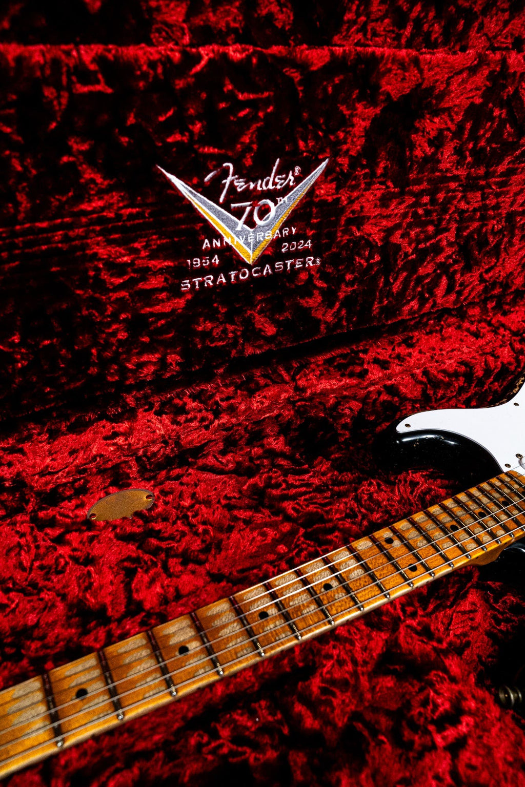 Fender Limited Edition 70th Anniversary 1954 Stratocaster  - Super Heavy Relic - Wide-Fade 2-Color Sunburst