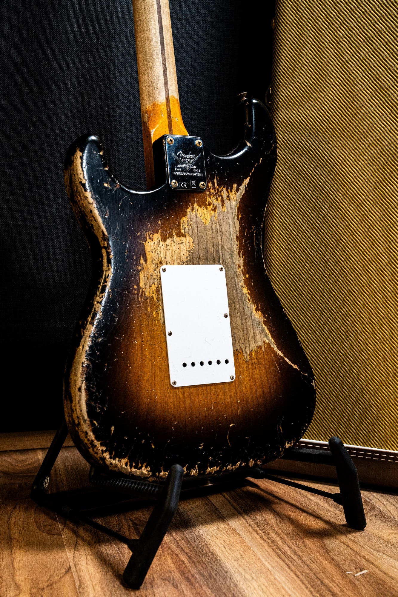 Fender Limited Edition 70th Anniversary 1954 Stratocaster  - Super Heavy Relic - Wide-Fade 2-Color Sunburst