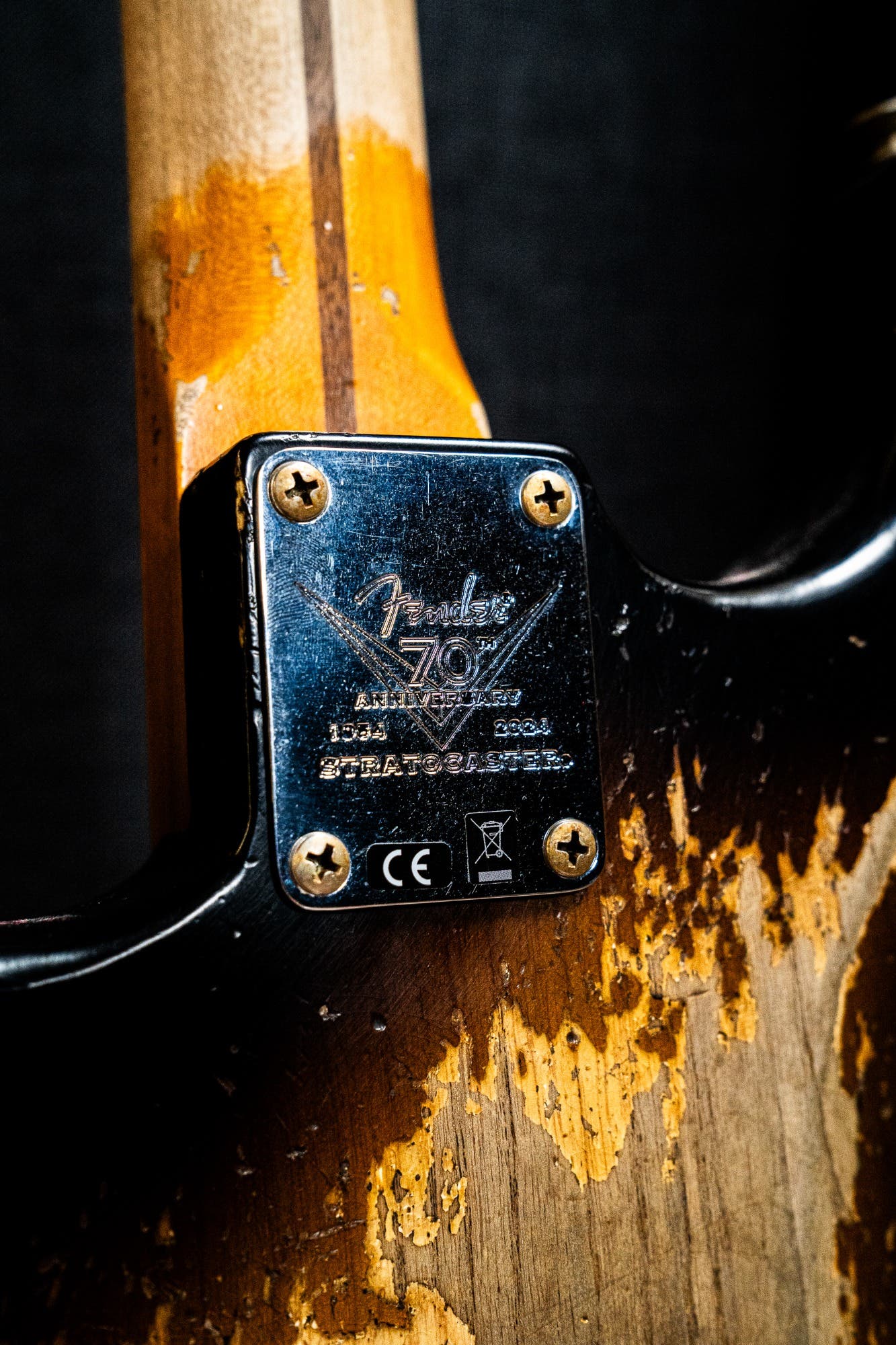 Fender Limited Edition 70th Anniversary 1954 Stratocaster  - Super Heavy Relic - Wide-Fade 2-Color Sunburst