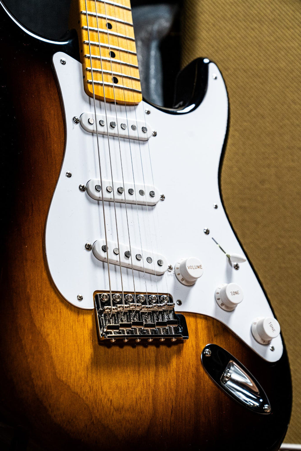 Fender Limited Edition 70th Anniversary 1954 Stratocaster  - NOS - Wide-Fade 2-Color Sunburst