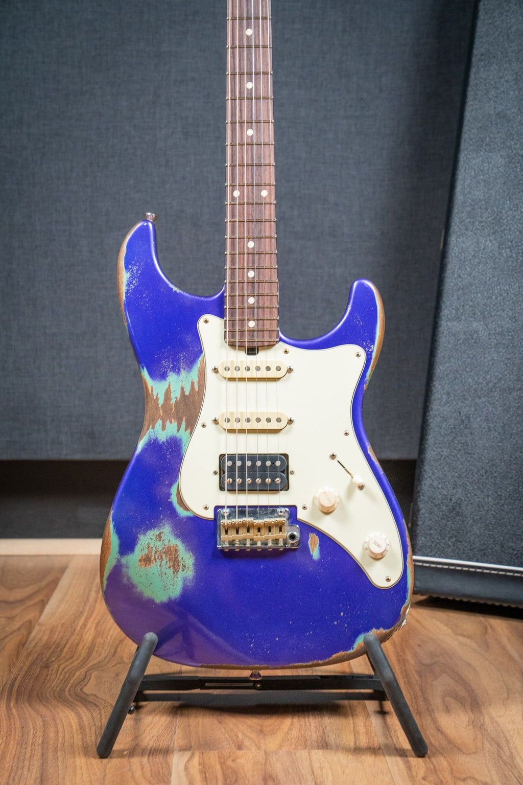 Friedman Vintage S HSS - Rosewood FB - Nitro Heavy Aged Purple Metallic Over Sage Green