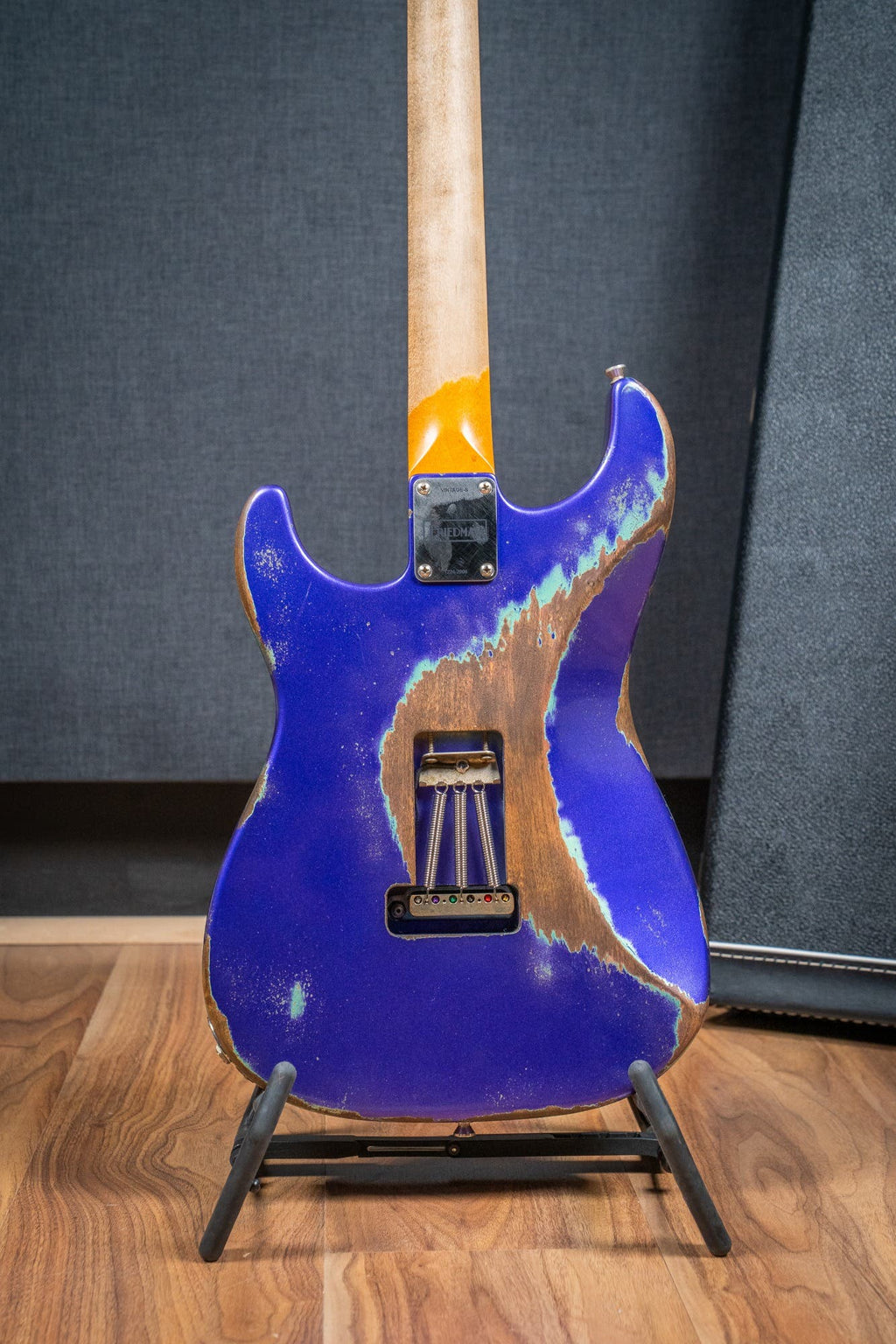 Friedman Vintage S HSS - Rosewood FB - Nitro Heavy Aged Purple Metallic Over Sage Green