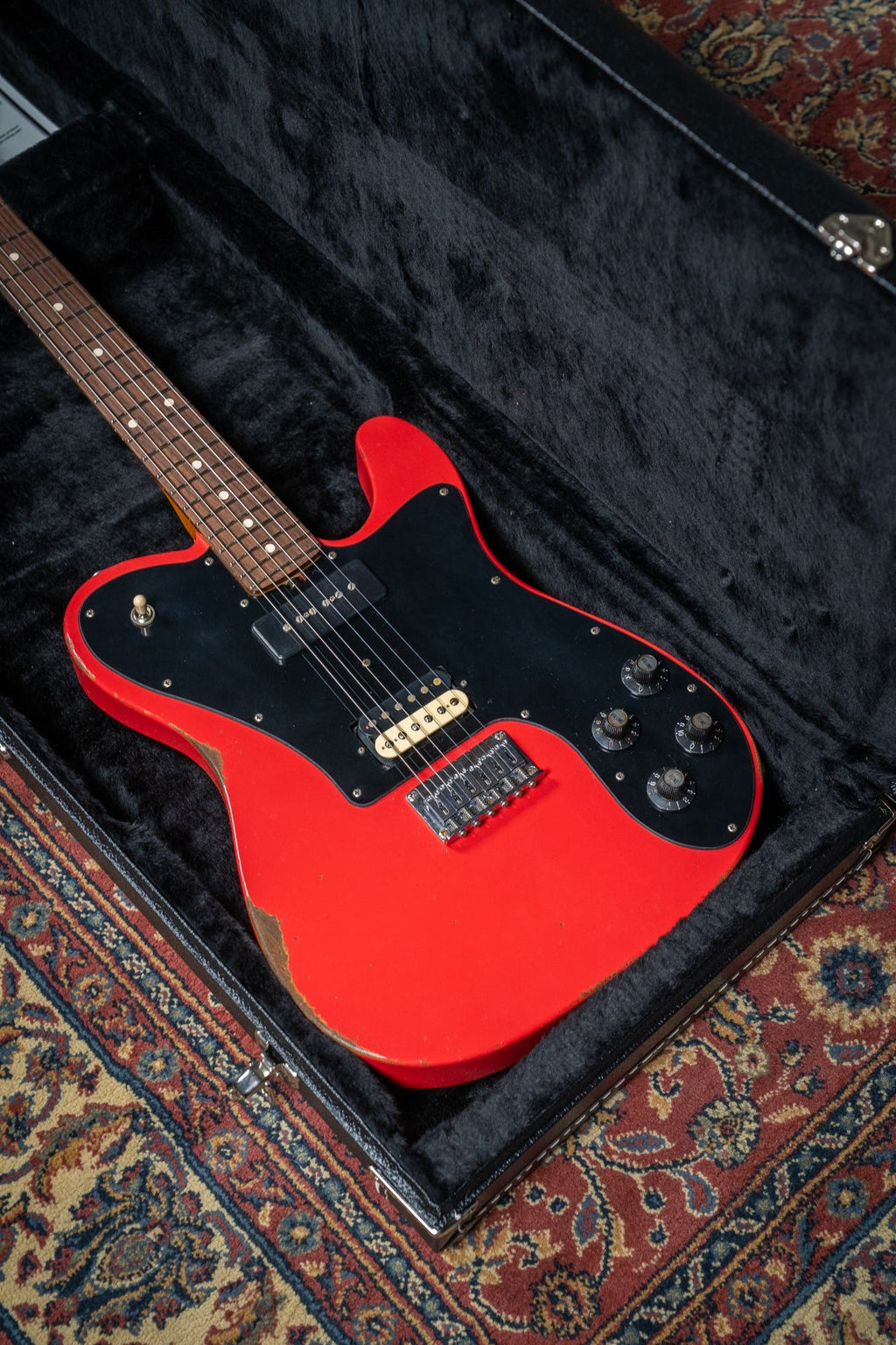 Friedman Vintage T - Rosewood FB - Nitro Fiesta Red Medium Aged (Classic 90 / HB Pickups)