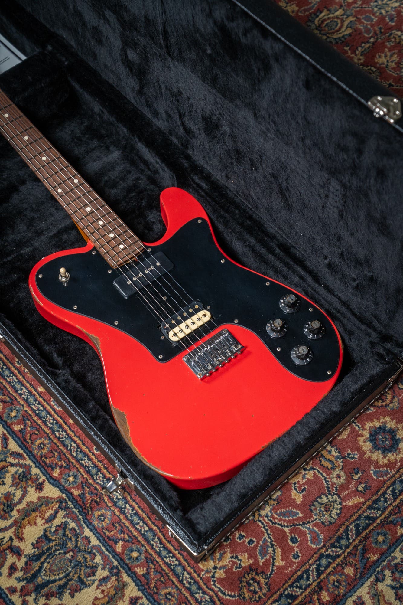 Friedman Vintage T - Rosewood FB - Nitro Fiesta Red Medium Aged (Classic 90 / HB Pickups)
