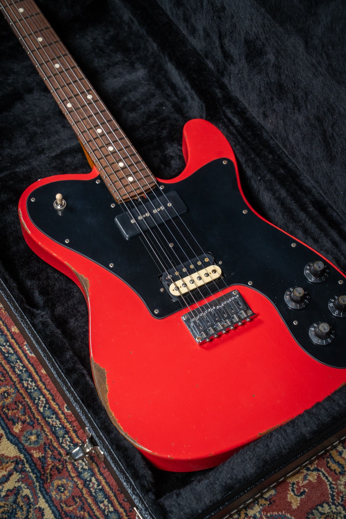 Friedman Vintage T - Rosewood FB - Nitro Fiesta Red Medium Aged (Classic 90 / HB Pickups)