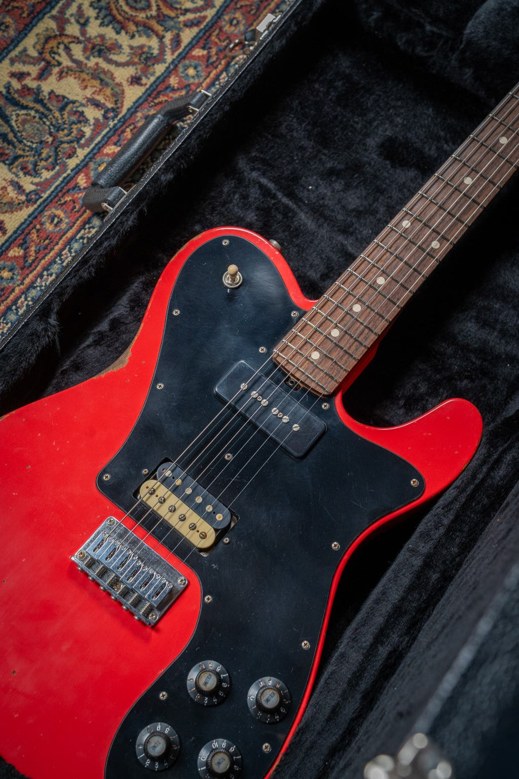 Friedman Vintage T - Rosewood FB - Nitro Fiesta Red Medium Aged (Classic 90 / HB Pickups)