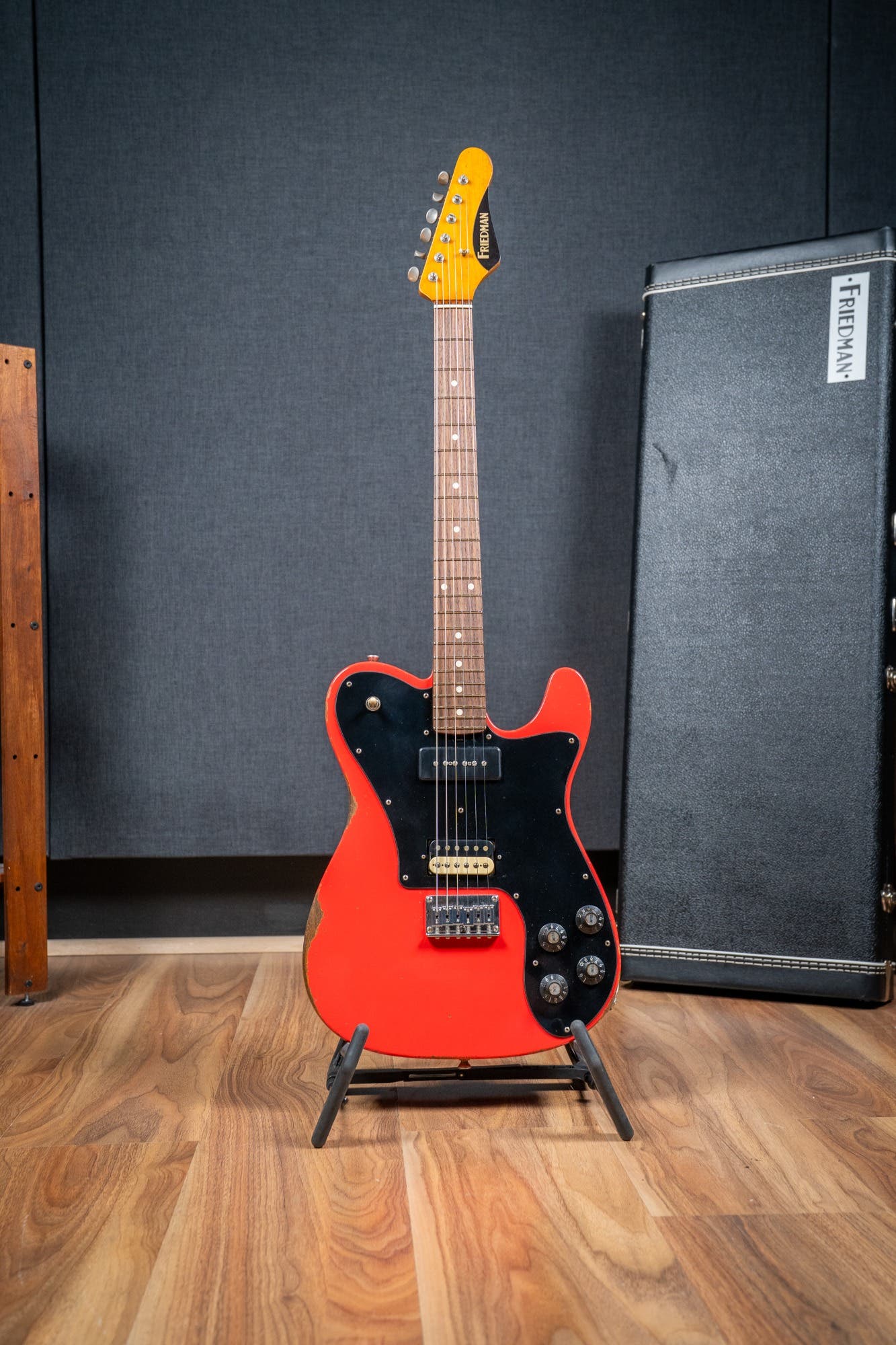 Friedman Vintage T - Rosewood FB - Nitro Fiesta Red Medium Aged (Classic 90 / HB Pickups)