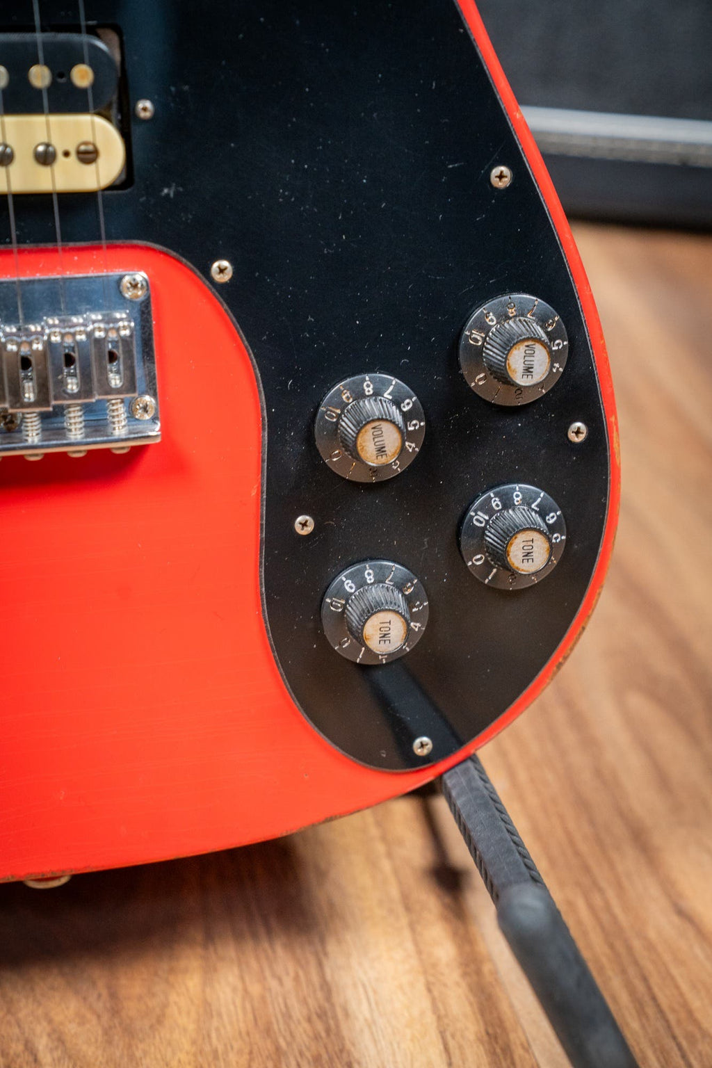 Friedman Vintage T - Rosewood FB - Nitro Fiesta Red Medium Aged (Classic 90 / HB Pickups)