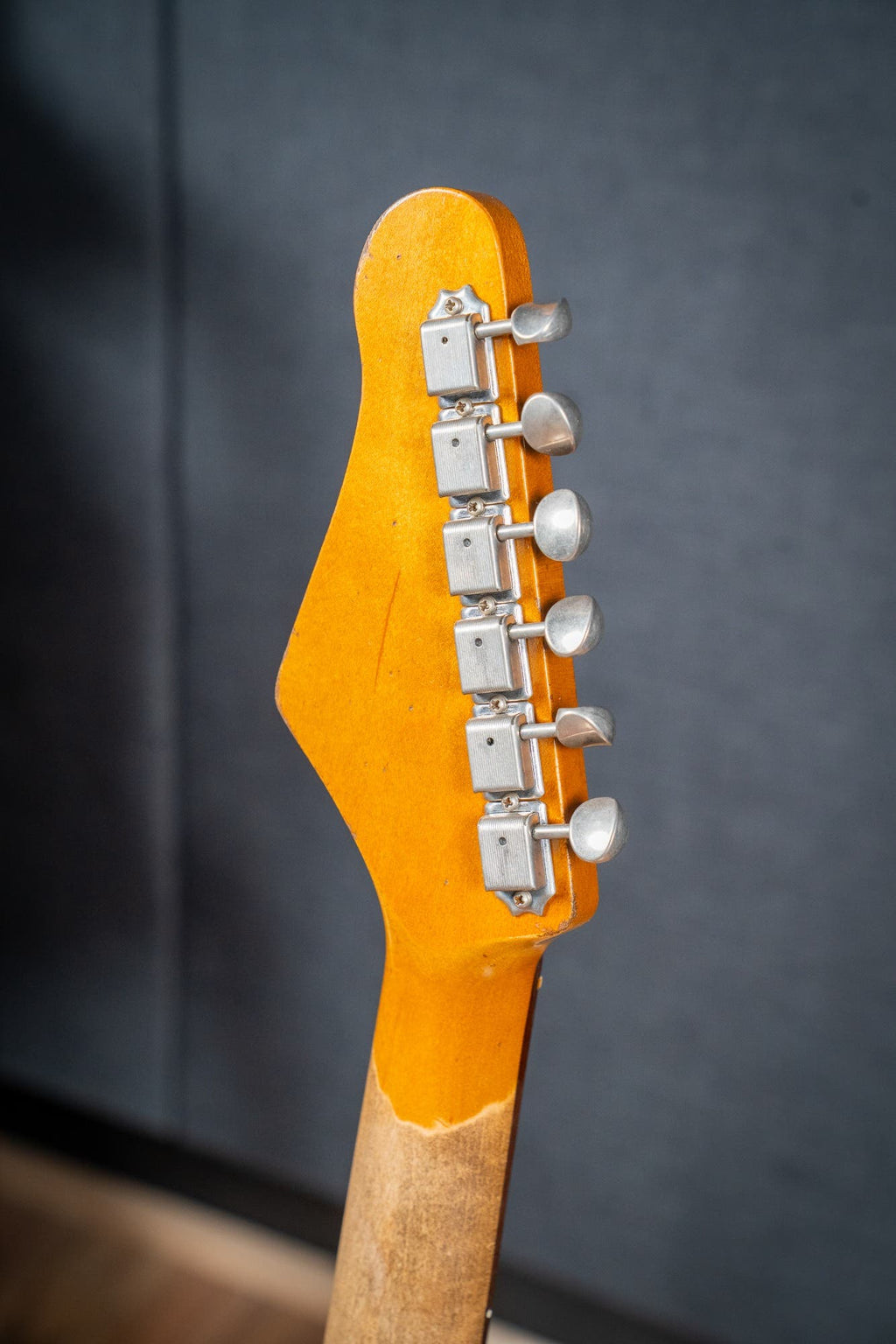 Friedman Vintage T - Rosewood FB - Nitro Fiesta Red Medium Aged (Classic 90 / HB Pickups)