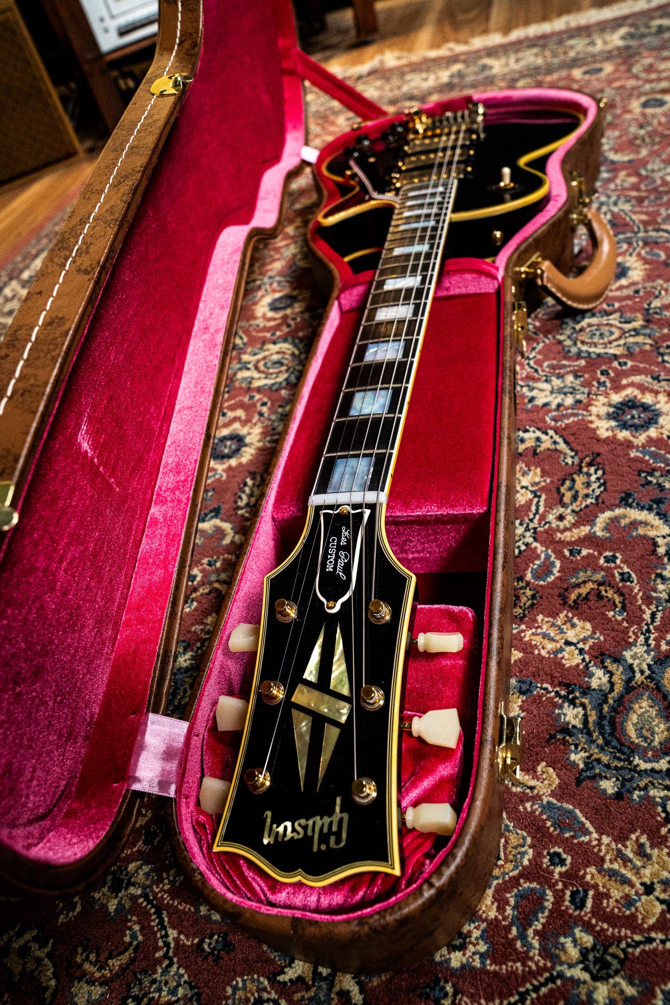 Gibson 1957 Les Paul Custom Reissue - VOS - Black Beauty