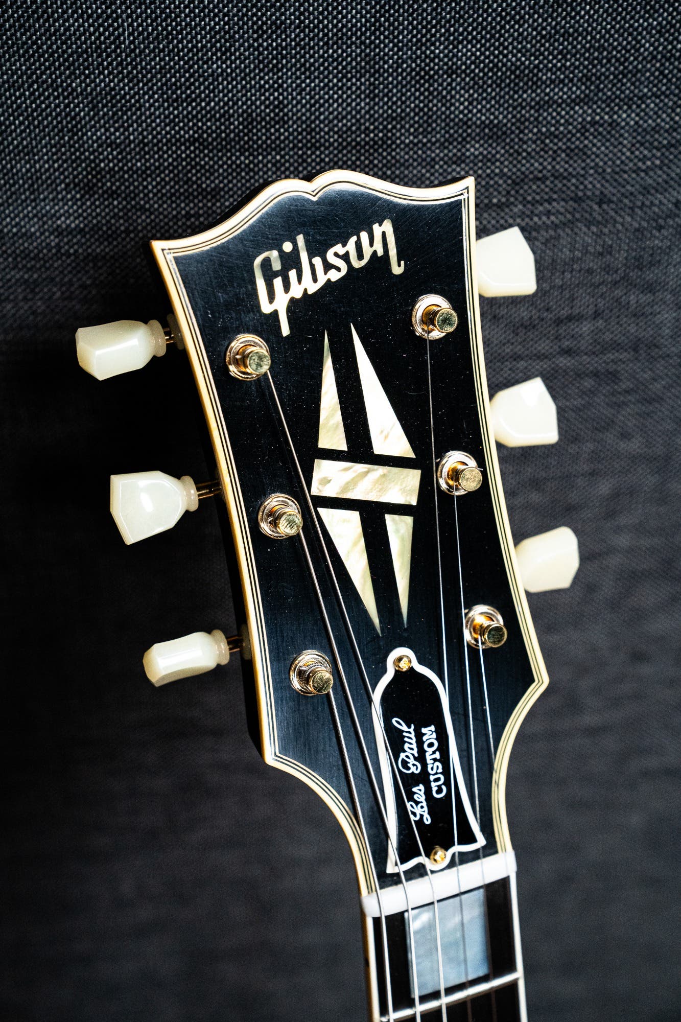 Gibson 1957 Les Paul Custom Reissue - VOS - Black Beauty