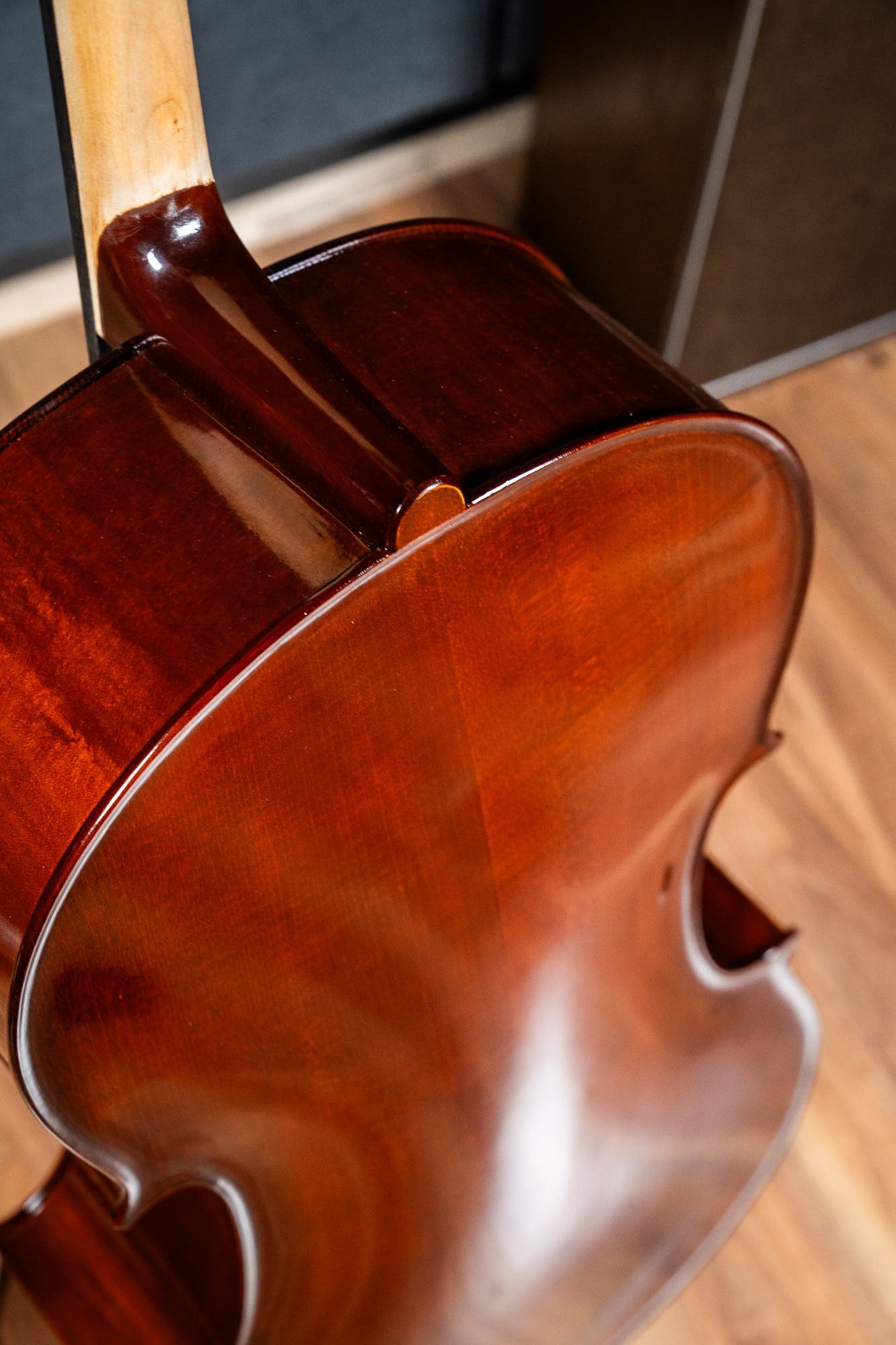 GLIGA ST. ROMANI II 4/4 CELLO OUTFIT - ANTIQUE OIL FULLY SETUP W/CLARENDON GOLD STRINGS