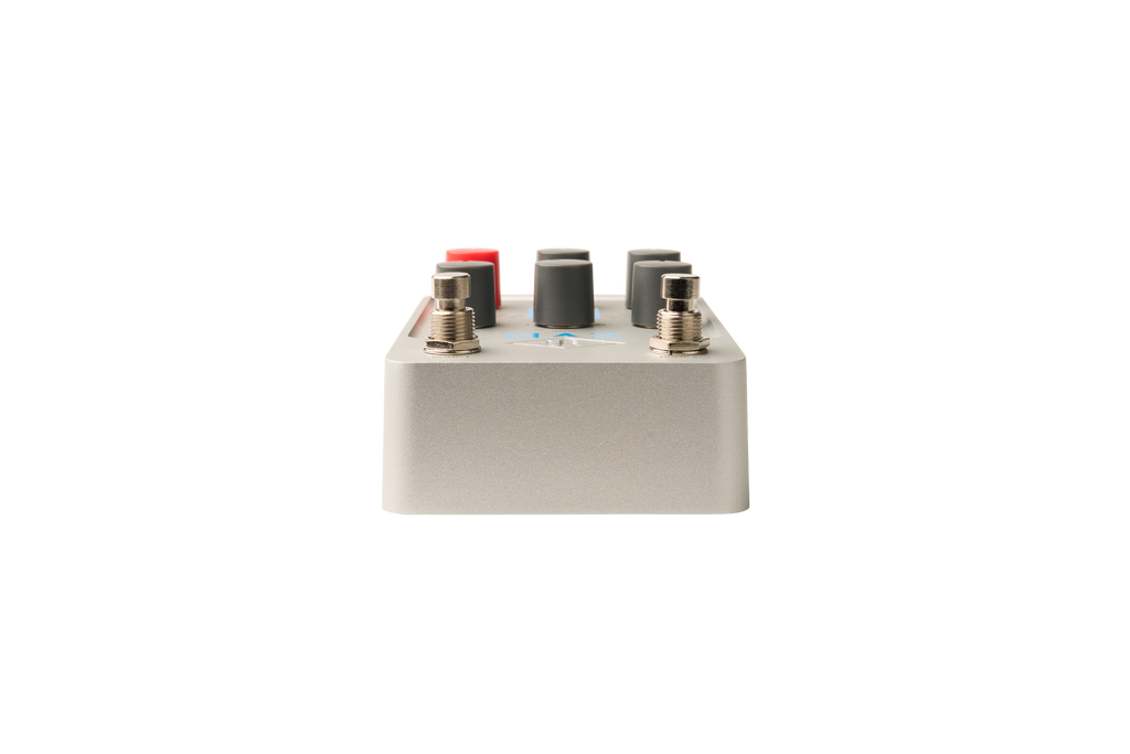 Universal Audio UAFX MAX Preamp + Dual Compressor Pedal