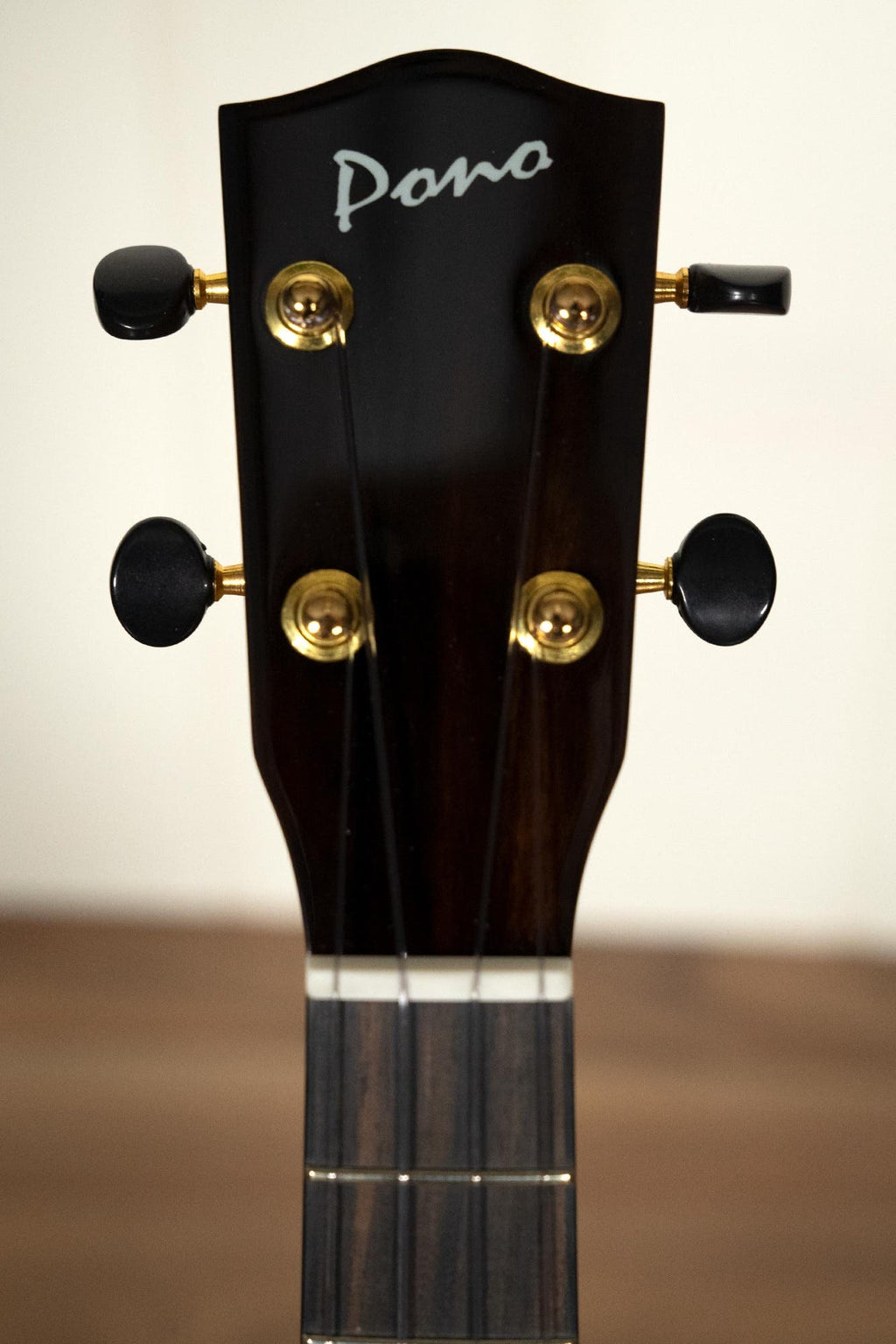 Pono MTD-CR Tenor Deluxe Ukulele - Mahogany w/Cedar Top (PONO-MTD-CR)