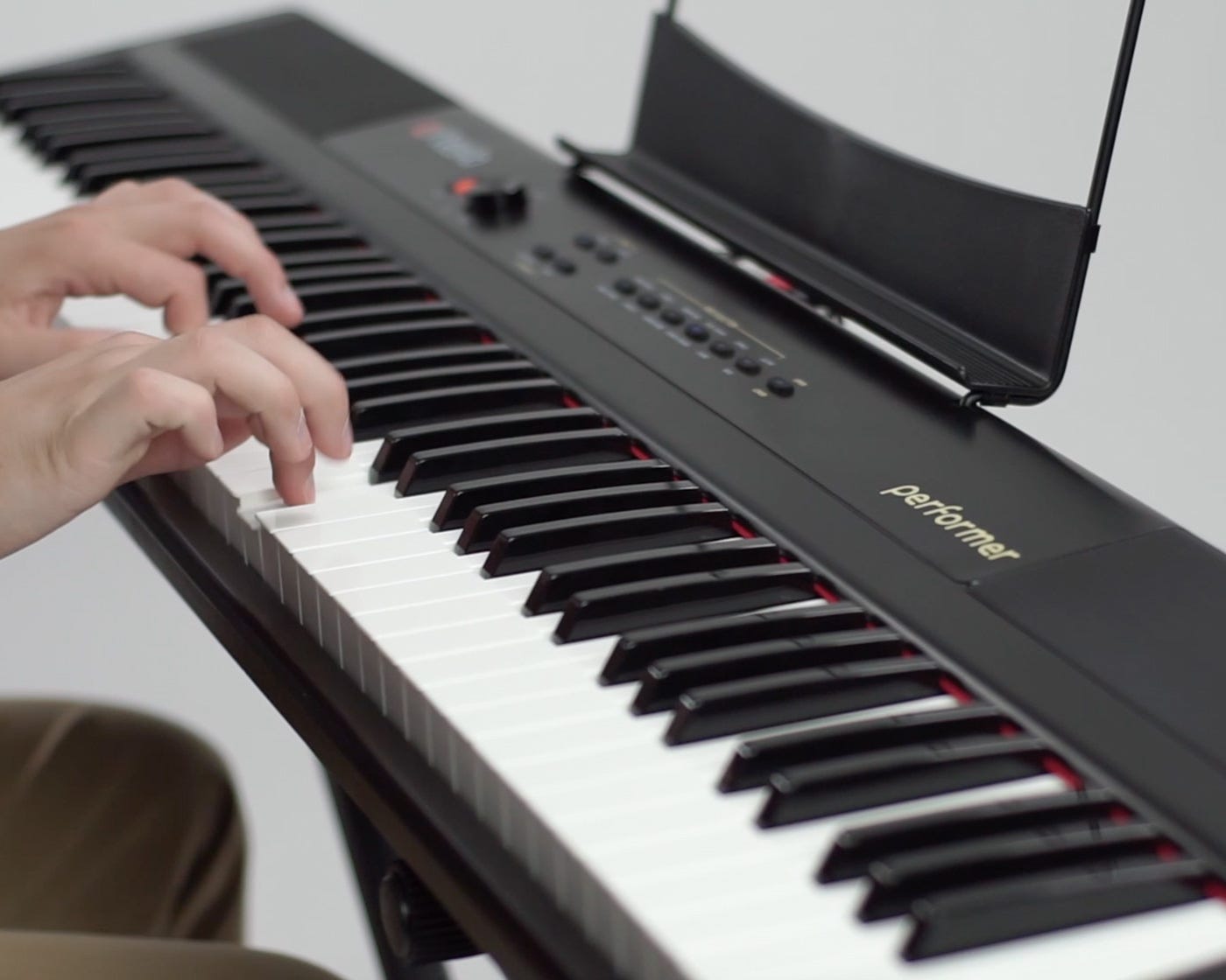 Artesia Pro Performer WH Portable Digital Piano - White