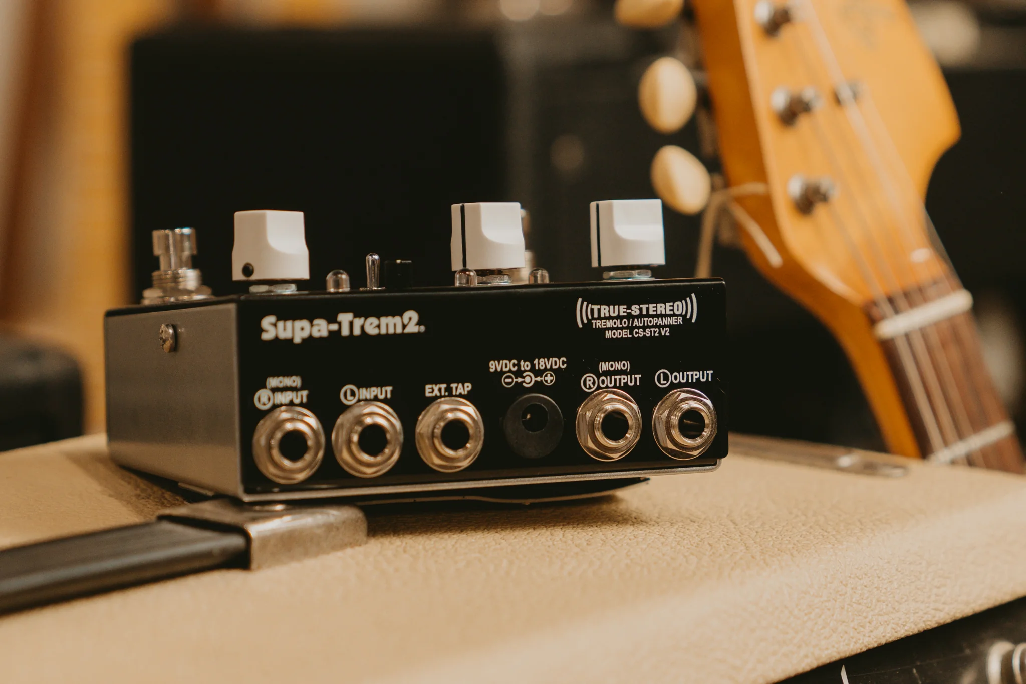 Fulltone CS ST2 Supa-Trem v2 Custom Shop Analog Stereo Pan / Tremolo Pedal