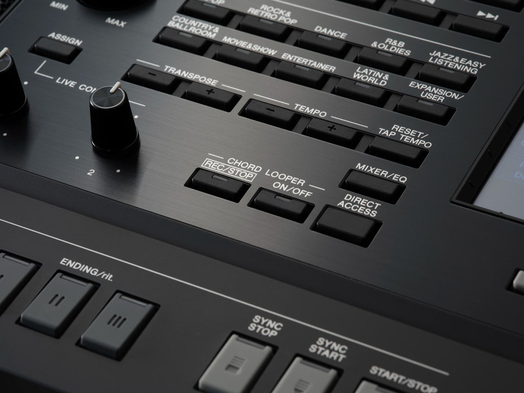 Yamaha PSRSX920 Digital Workstation / Arranger Keyboard