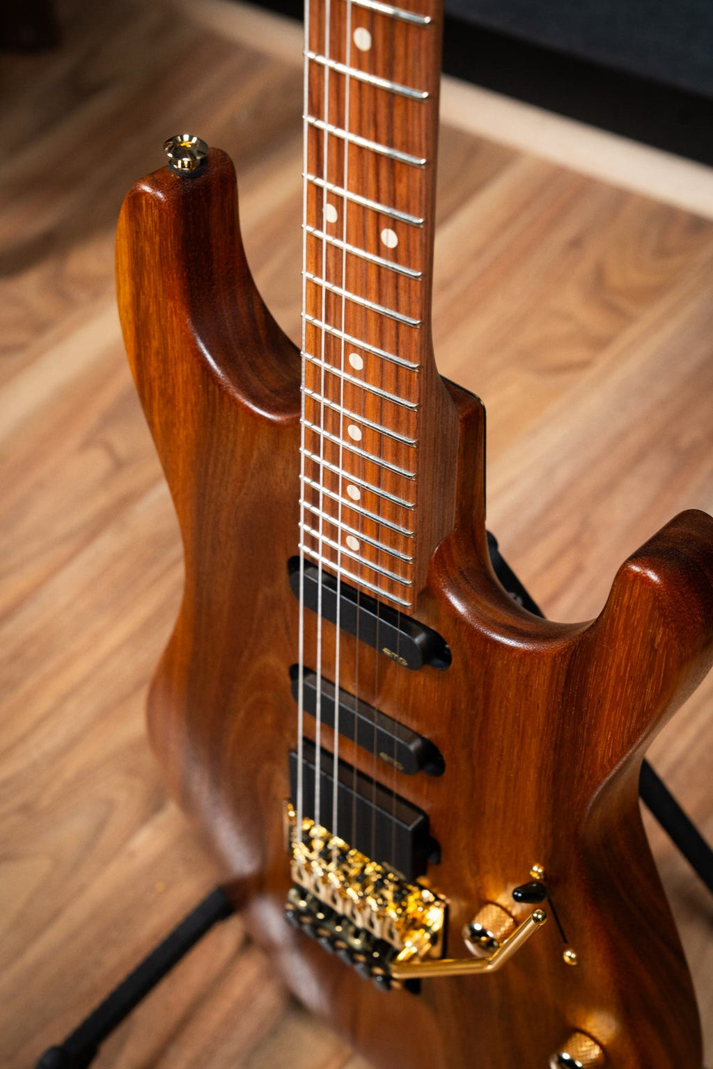 Suhr Reb Beach Signature Standard Guitar w/Case - Satin Koa PF